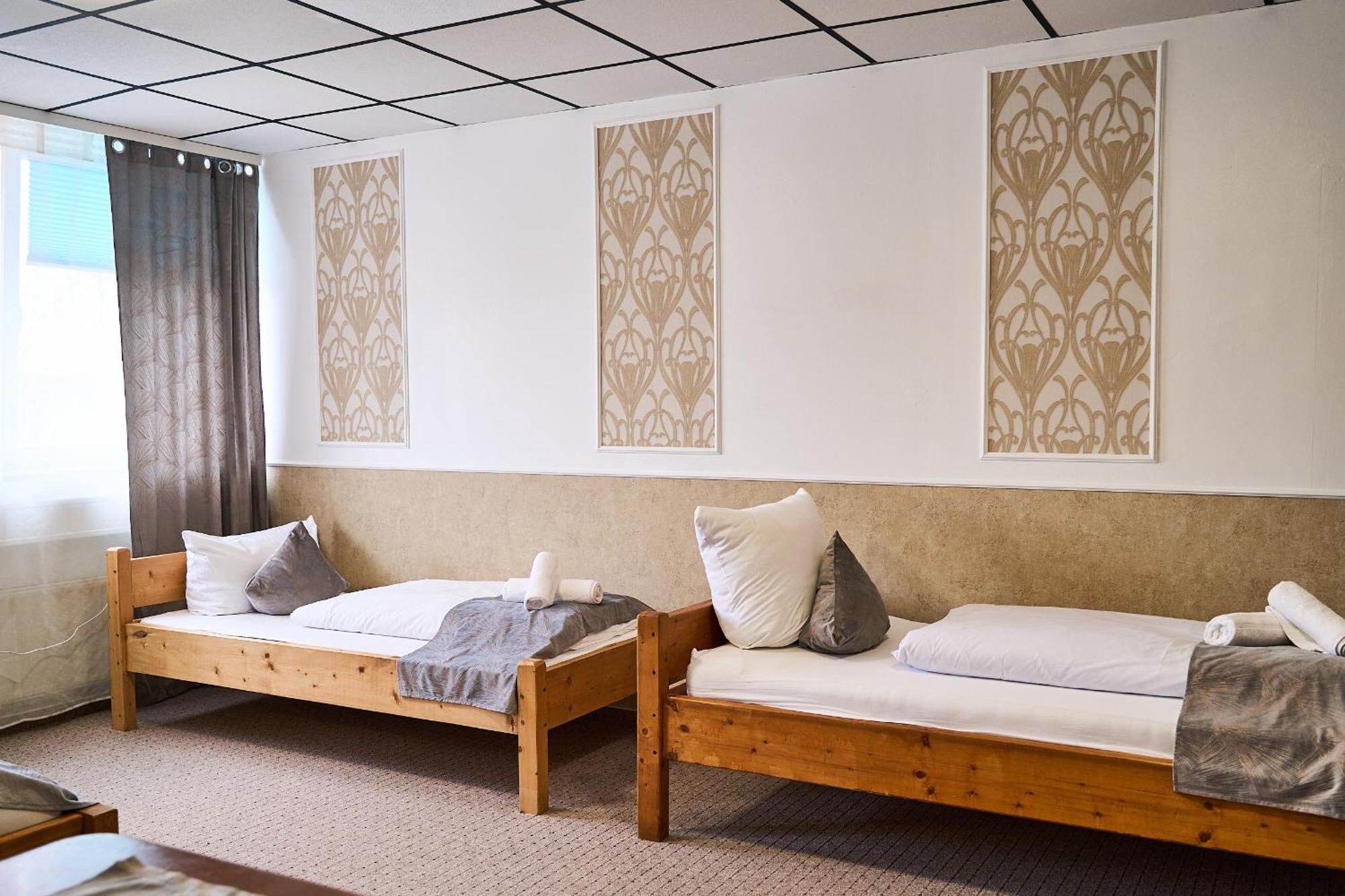 Hotel Maximo Pinneberg Extérieur photo