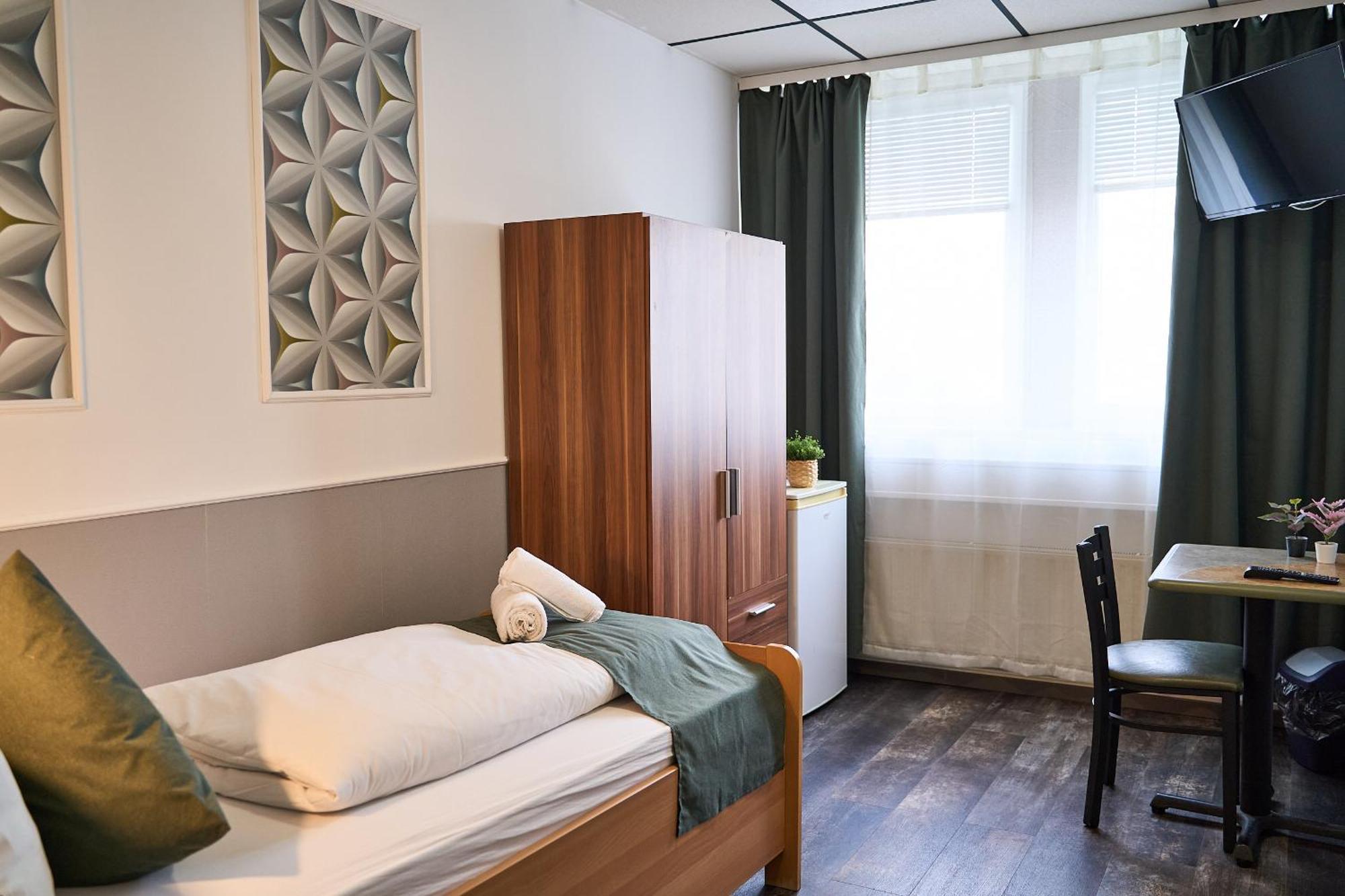 Hotel Maximo Pinneberg Extérieur photo