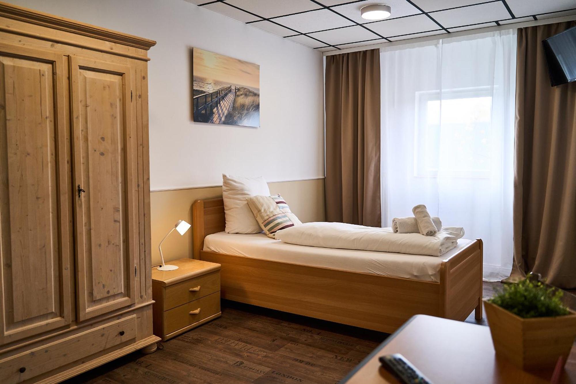 Hotel Maximo Pinneberg Extérieur photo